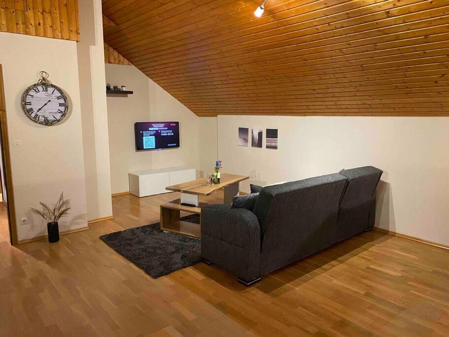 Ruhige Wohnung Im Schwarzwald فيلينغن سشفايننغ المظهر الخارجي الصورة
