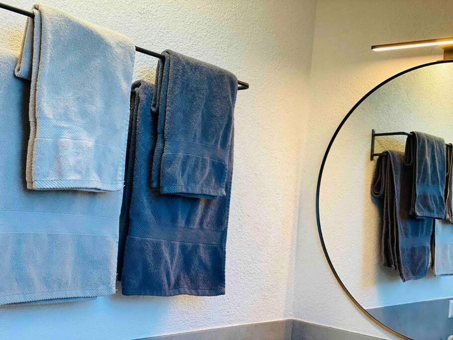 Ruhige Wohnung Im Schwarzwald فيلينغن سشفايننغ المظهر الخارجي الصورة